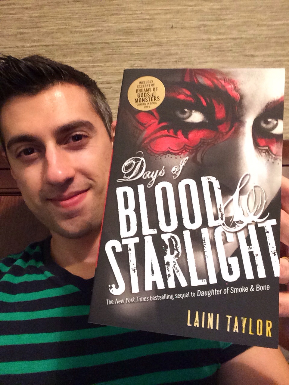 <b>Days of Blood</b> and Starlight by Laini Taylor - 20140429-191021